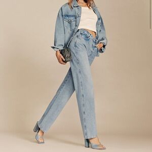 Val 90s midrise straight jean